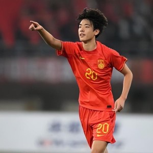 开云官网-大连英博在3月4日官宣多人离队，三位冲超主力领衔，引发热议